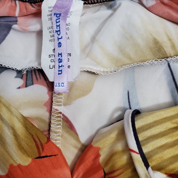 Summer Dress with a spaghetti strap - Picture 5 of 6